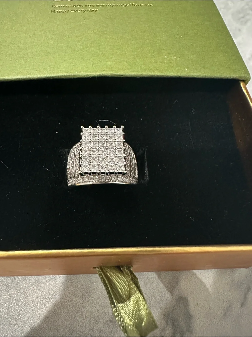 N/A sparkling silver